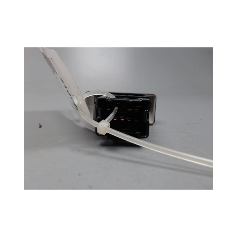 BOUTON DE WARNING NISSAN X-TRAIL