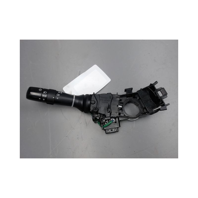COMMANDE CLIGNOTANT TOYOTA AYGO 5P