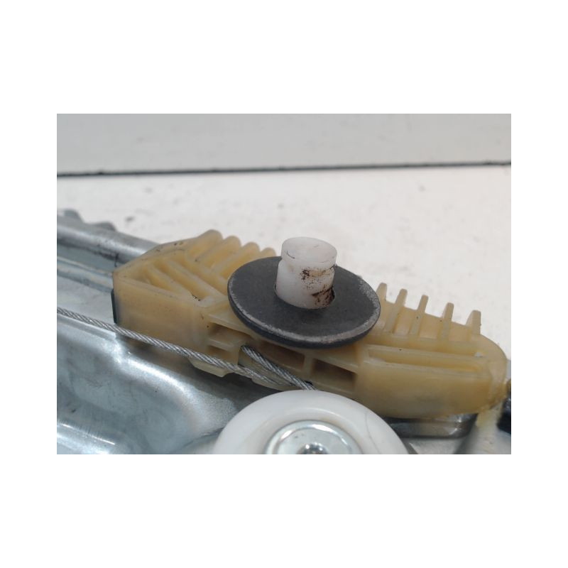 MECANISME+MOTEUR LEVE-GLACE ARRIERE DROIT RENAULT MEGANE