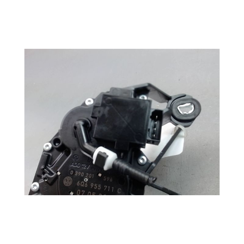 MECANISME ESSUIE-GLACE ARRIERE VOLKSWAGEN POLO IV Phase 2 (9N) 2005-2009
