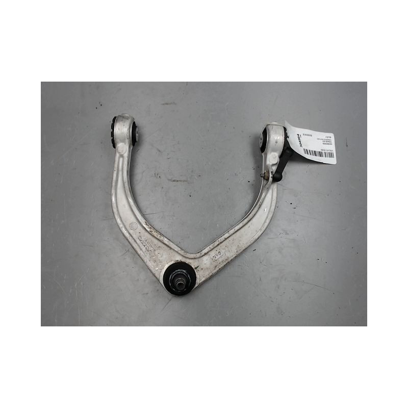 TRIANGLE SUPERIEUR AVANT DROIT VOLVO XC60