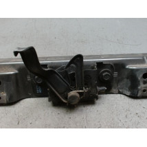 TRAVERSE SUPERIEURE ARMATURE AVANT OPEL ASTRA