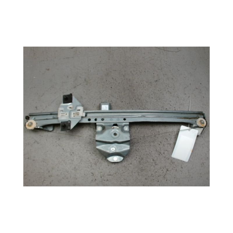 MECANISME+MOTEUR LEVE-GLACE AVANT GAUCHE DACIA DOKKER