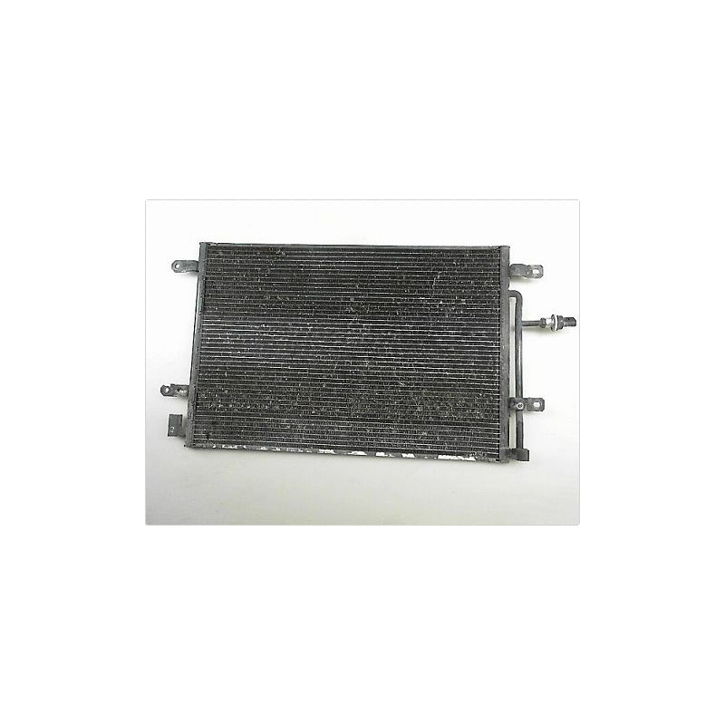 CONDENSEUR CLIMATISATION AUDI A4 AVANT 04-08