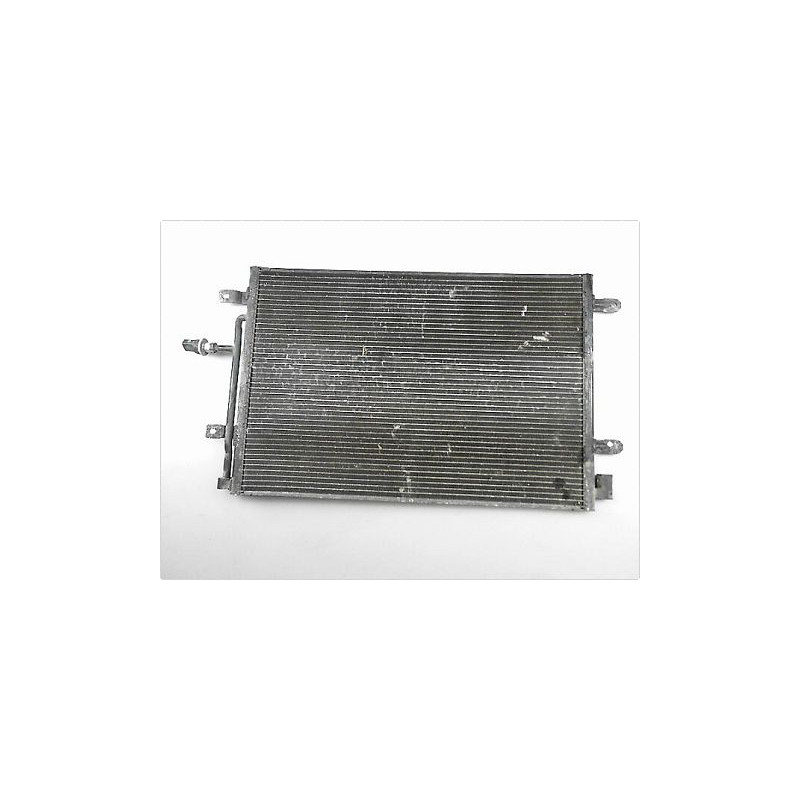 CONDENSEUR CLIMATISATION AUDI A4 AVANT 04-08