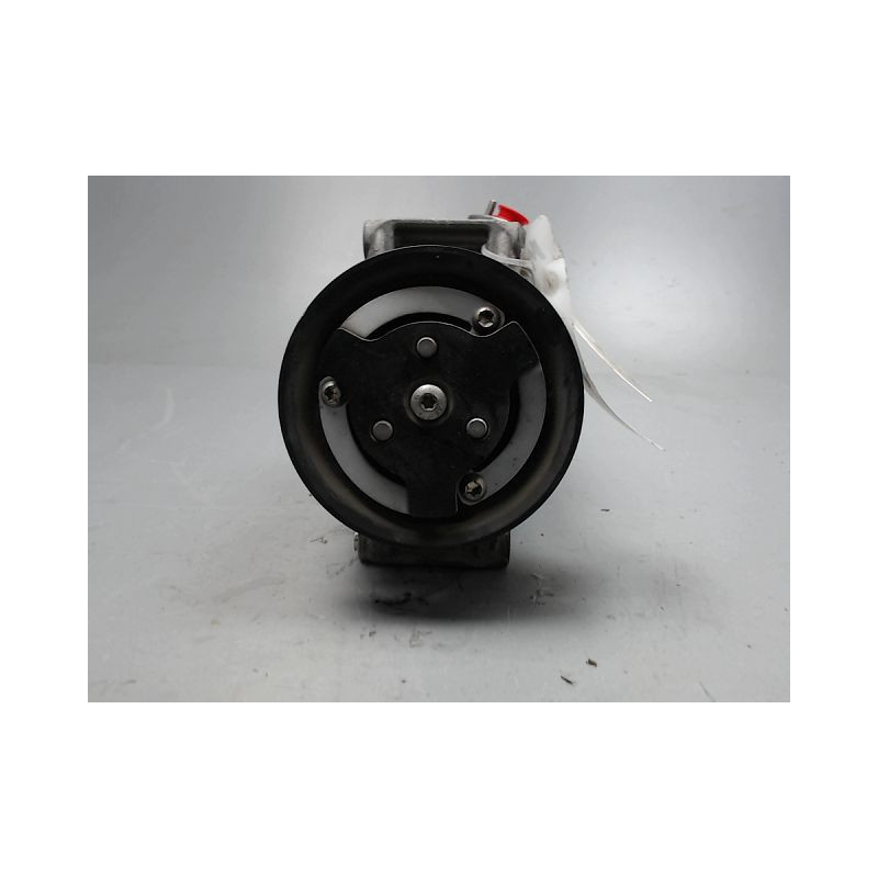 COMPRESSEUR AIR CONDITIONNE VOLKSWAGEN POLO 2009-