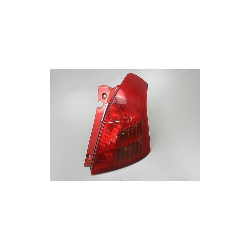 FEU ARRIERE DROIT SUZUKI SWIFT 05-11