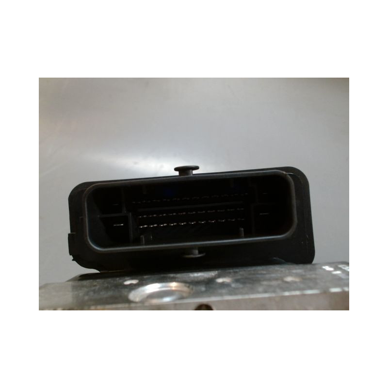 UNITE HYDRAULIQUE ABS NISSAN MICRA