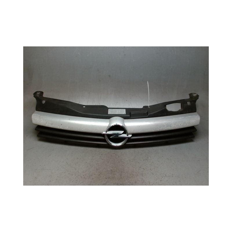 CALANDRE OPEL ASTRA 2004-