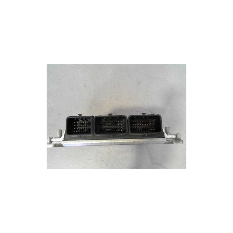 CALCULATEUR MOTEUR RENAULT TRAFIC COMBI L1H1 1000KG 2001-