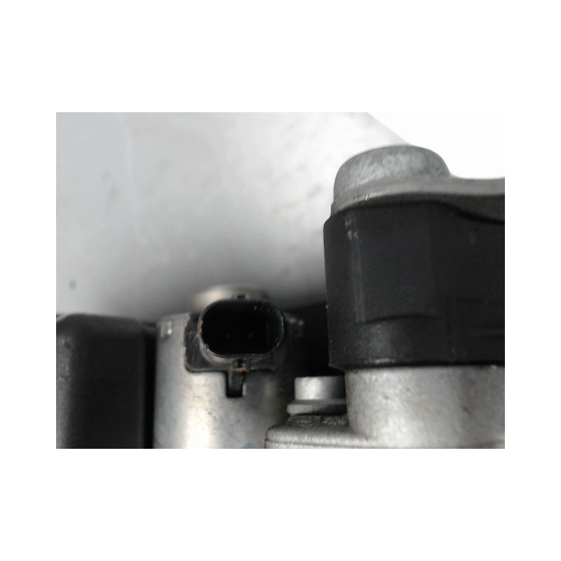 POMPE DIRECTION ASSISTEE MERCEDES CLASSE C 2007-