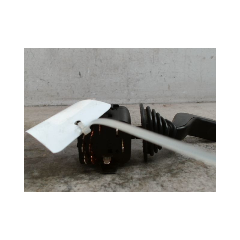 COMMANDE CLIGNOTANT OPEL CORSA 93-97