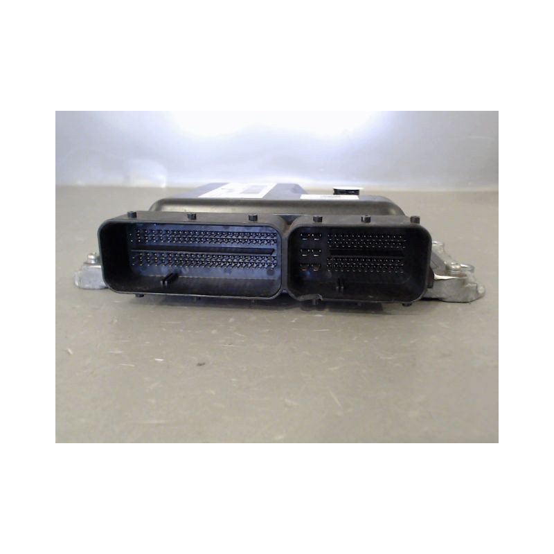 CALCULATEUR MOTEUR OPEL ASTRA IV Phase 1 (J) 2010-2012