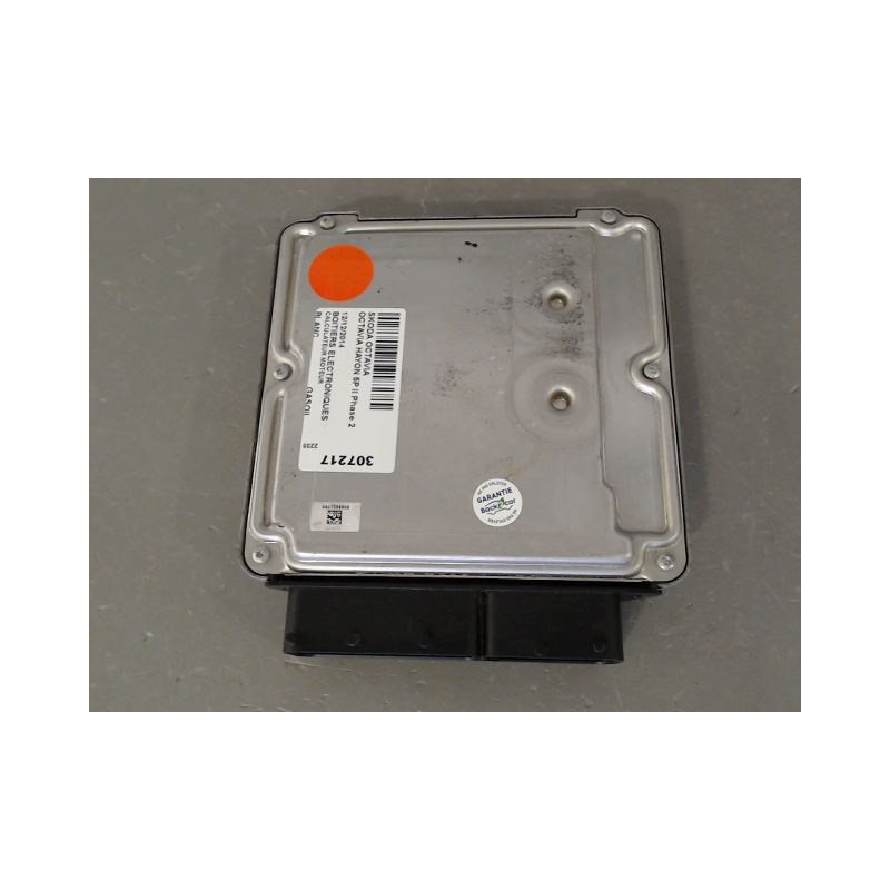 CALCULATEUR MOTEUR SKODA OCTAVIA II Phase 2 (1Z) 2008-2013