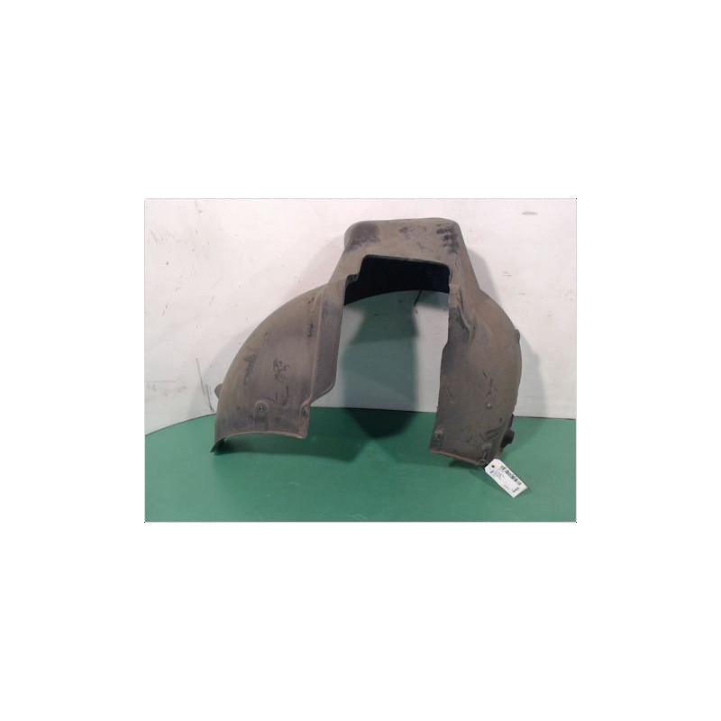 PARE-BOUE ARRIERE GAUCHE AUDI A4 99-2001