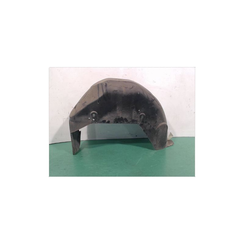 PARE-BOUE ARRIERE DROIT PEUGEOT PARTNER PH2 BREAK 02-08