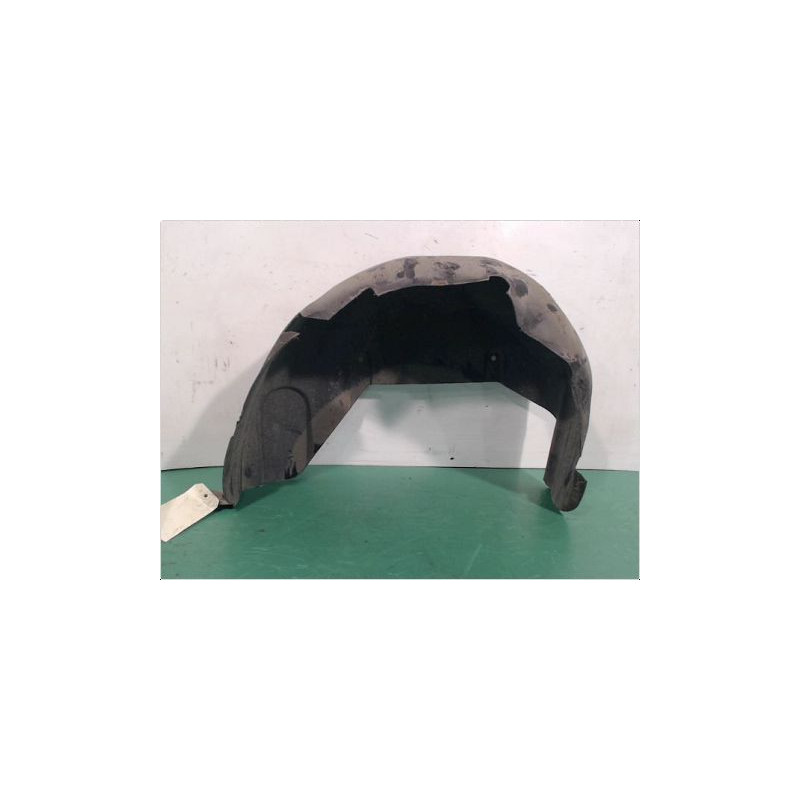 PARE-BOUE ARRIERE DROIT PEUGEOT PARTNER PH2 BREAK 02-08