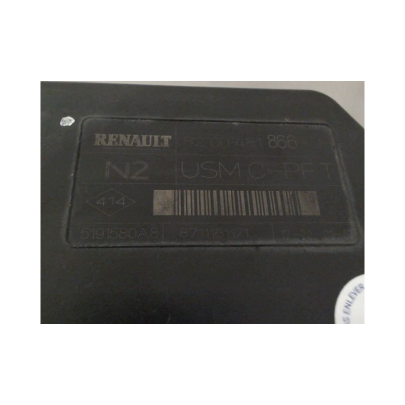 BOITE A FUSIBLES RENAULT SCENIC II PH2 2006-