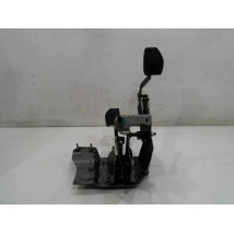 PEDALIER COMPLET PEUGEOT 207