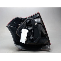 FEU ARRIERE GAUCHE  TOYOTA COROLLA 2002-
