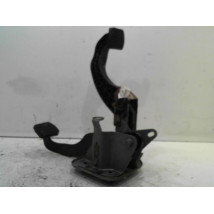 PEDALIER COMPLET PEUGEOT 206+