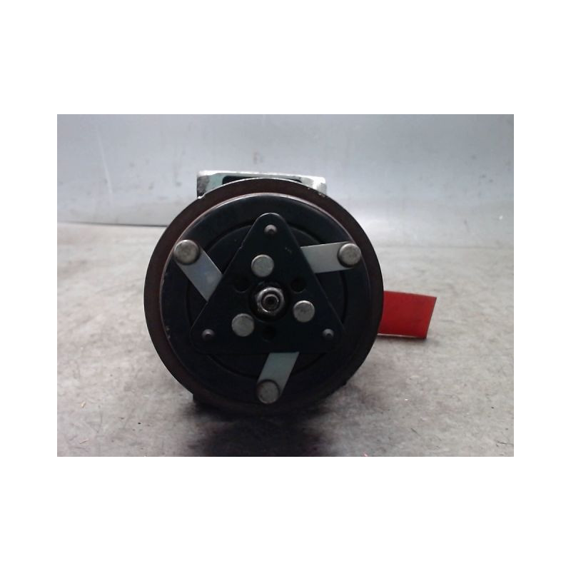 COMPRESSEUR AIR CONDITIONNE PEUGEOT 307 PHASE 1 BREAK ESSENCE