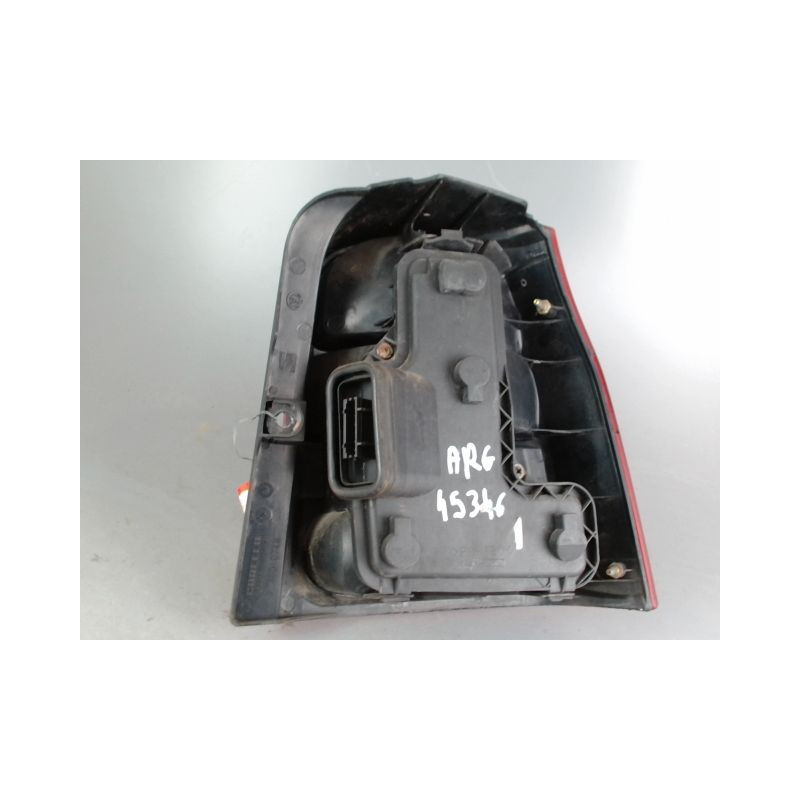 FEU ARRIERE GAUCHE  VOLKSWAGEN LUPO ESSENCE