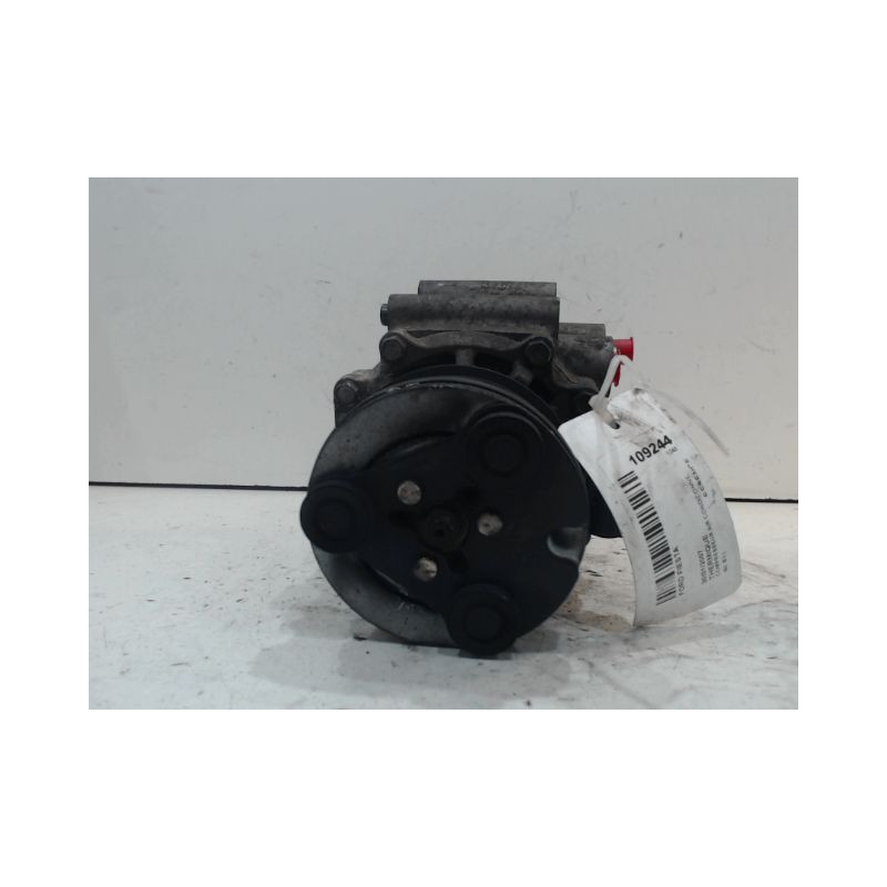 COMPRESSEUR AIR CONDITIONNE FORD FIESTA