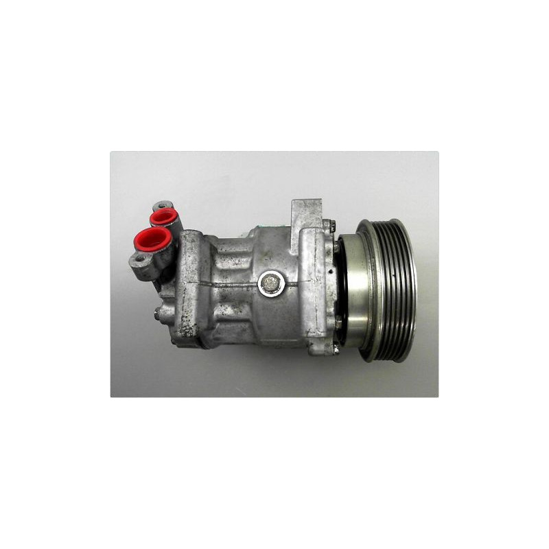COMPRESSEUR AIR CONDITIONNE RENAULT CLIO III PH.1 05-09