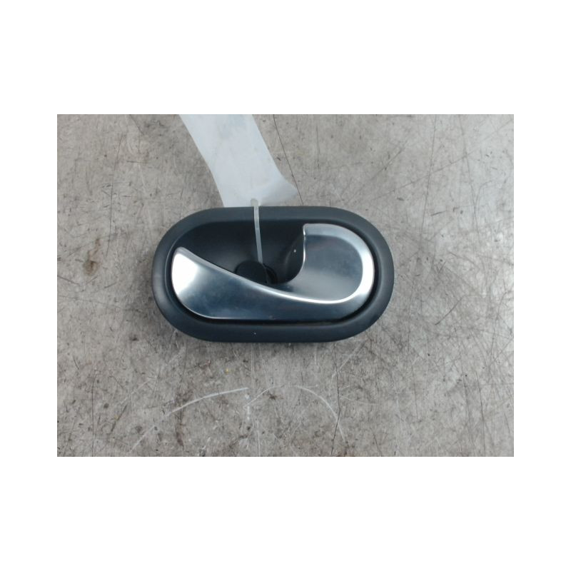 POIGNEE INTERIEURE PORTE ARRIERE DROIT RENAULT SCENIC II PH2 2006-