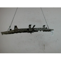TRAVERSE SUPERIEURE ARMATURE AVANT NISSAN MICRA