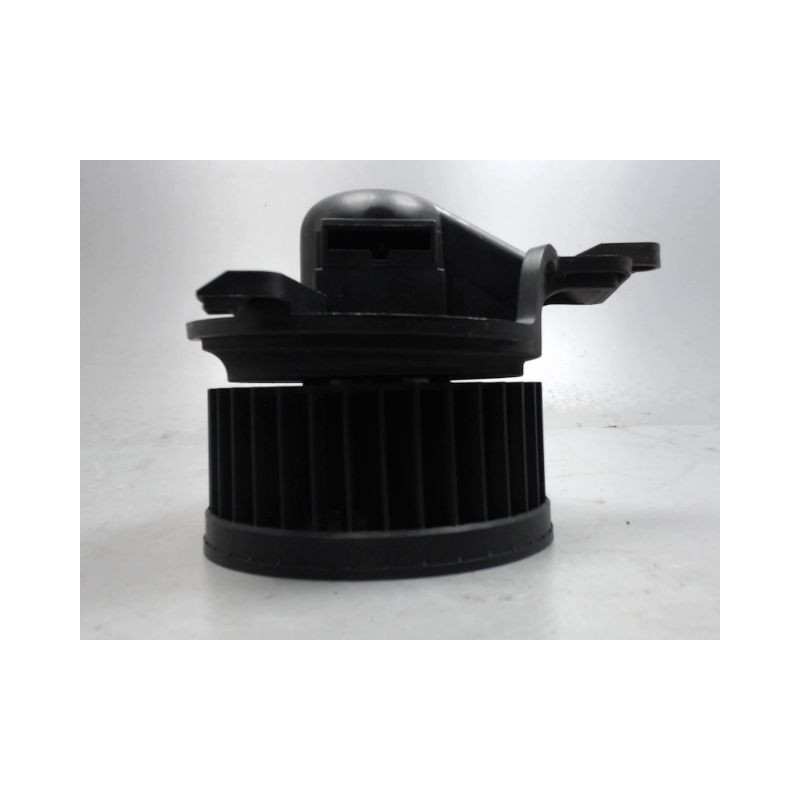 MOTEUR VENTILATEUR CHAUFFAGE CITROEN BERLINGO BREAK -2002