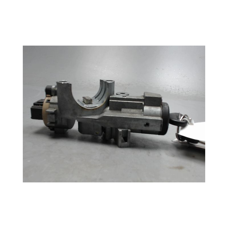 ANTIVOL DE DIRECTION MAZDA 323