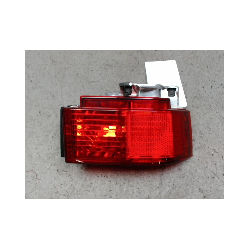 FEU DE PARE-CHOC ARRIERE DROIT OPEL MERIVA 2003-2005