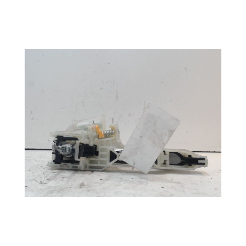POIGNEE EXTERIEURE PORTE AVANT GAUCHE HYUNDAI I20