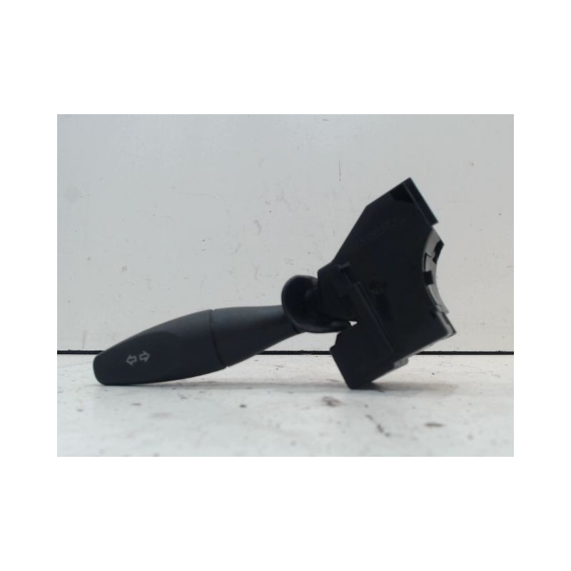 COMMANDE CLIGNOTANT FORD FIESTA