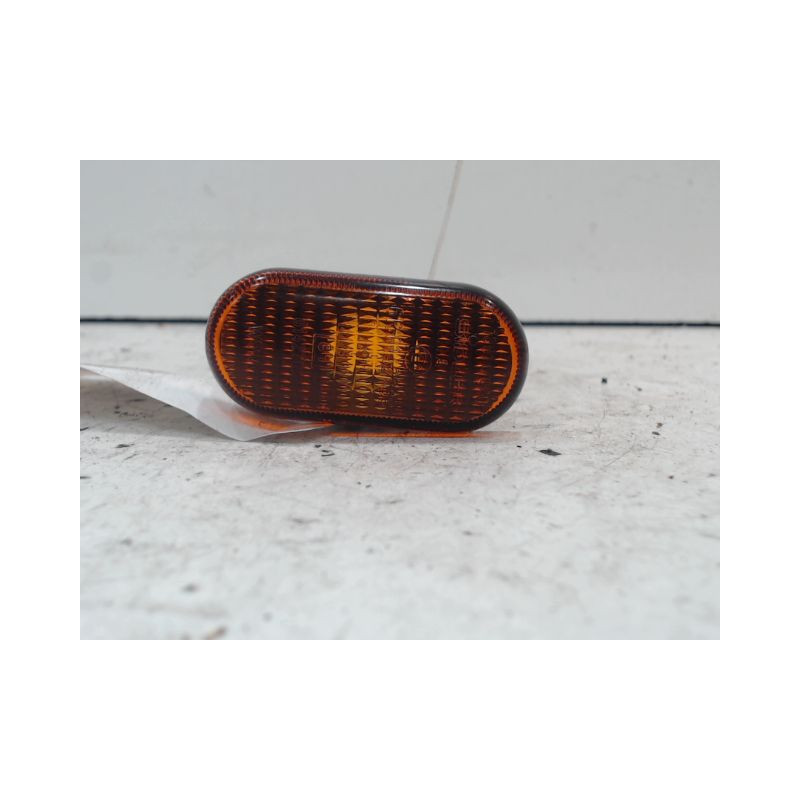 REPETITEUR AILE GAUCHE RENAULT CLIO