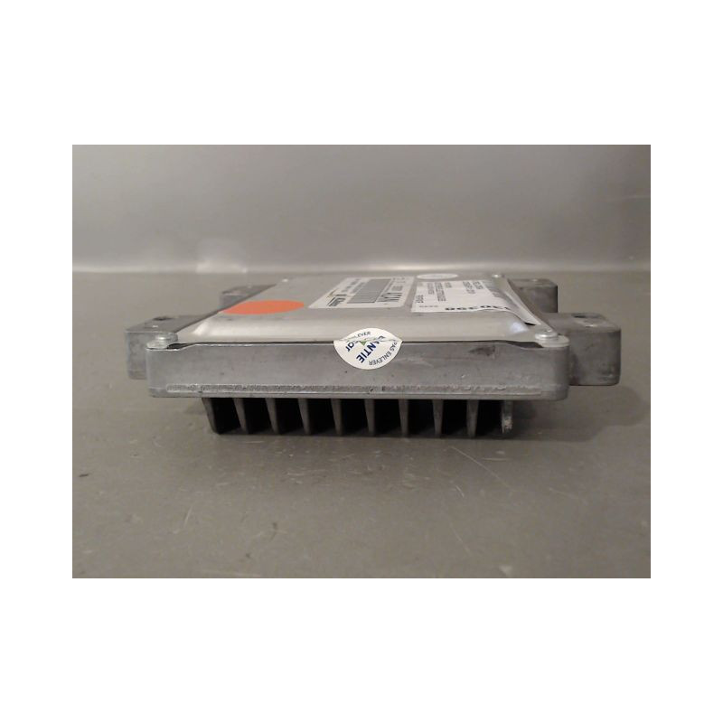 CALCULATEUR MOTEUR OPEL CORSA 2010-
