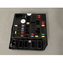 BOITE A FUSIBLES RENAULT SCENIC MONOSP. III Phase 1 2009-2011