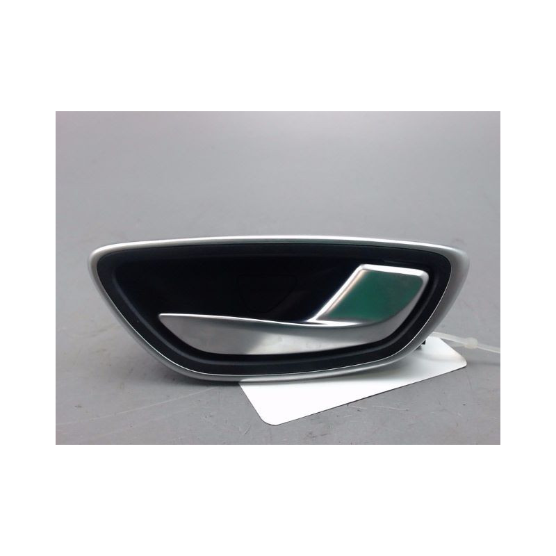 POIGNEE INTERIEURE PORTE AVANT DROIT RENAULT SCENIC