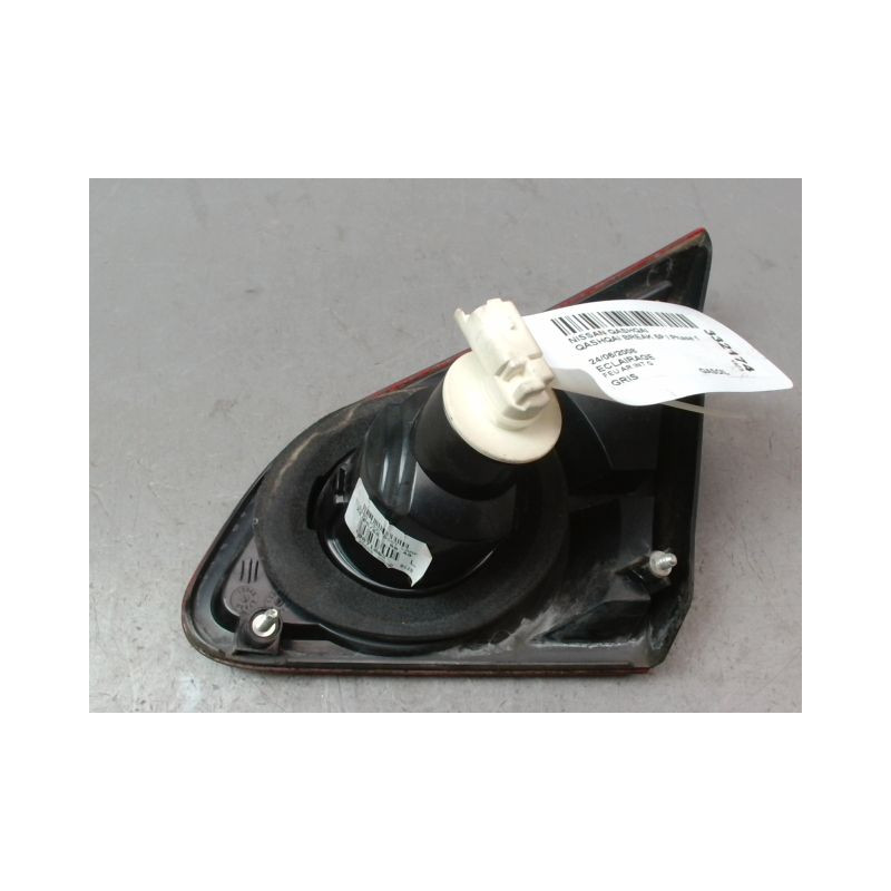 FEU ARRIERE INTERIEUR GAUCHE NISSAN QASHQAI BREAK I Phase 1 2007-2010