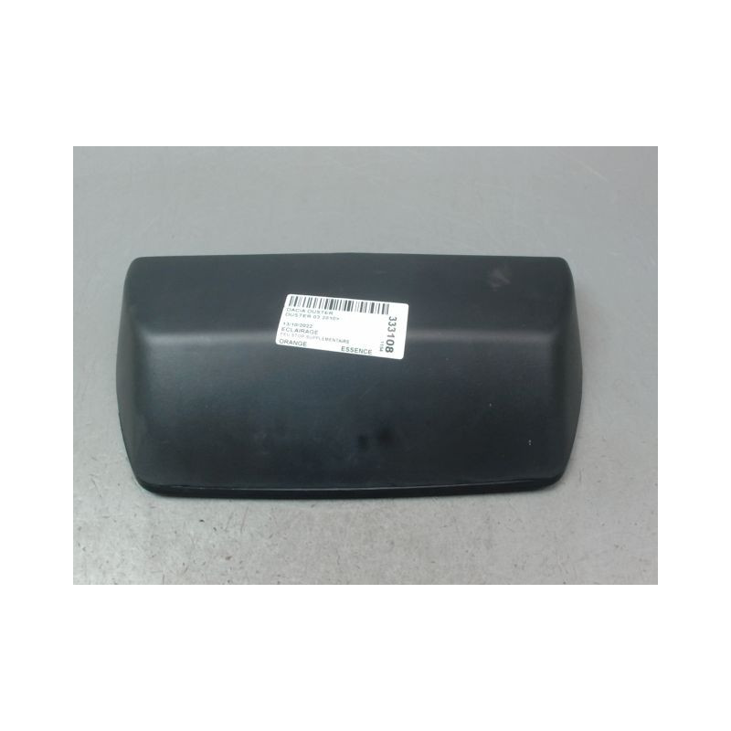 FEUX STOP SUPPLEMENTAIRE DACIA DUSTER 2010-