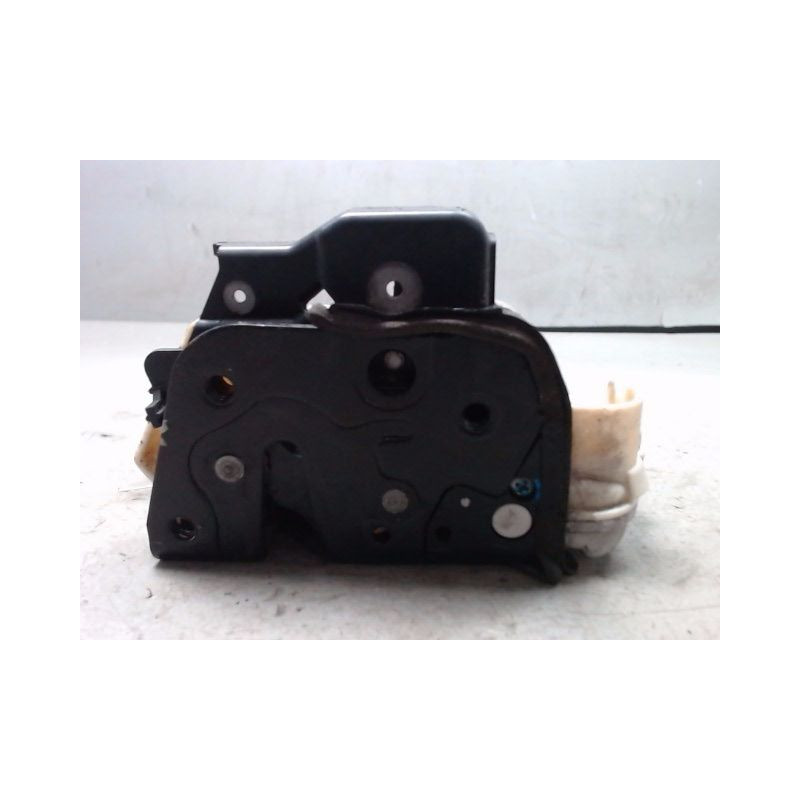 SYSTEME CONDAMNATION AVANT GAUCHE AUDI A4 2004-
