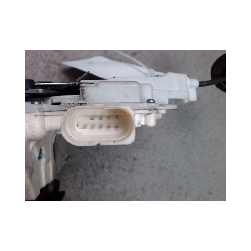 SYSTEME CONDAMNATION AVANT GAUCHE AUDI A4 2004-