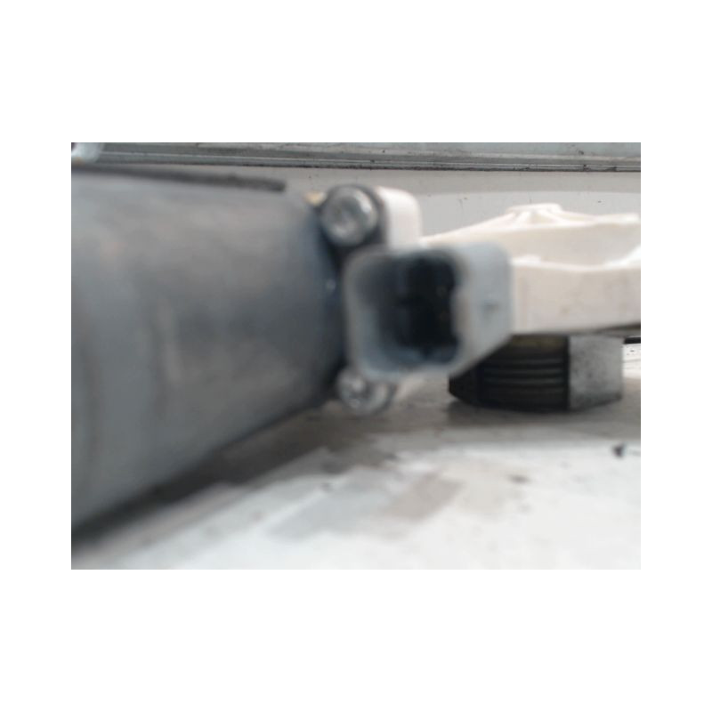 MECANISME+MOTEUR LEVE-GLACE AVANT DROIT NISSAN MICRA