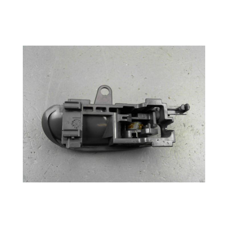 POIGNEE INTERIEURE PORTE ARRIERE GAUCHE PEUGEOT 107