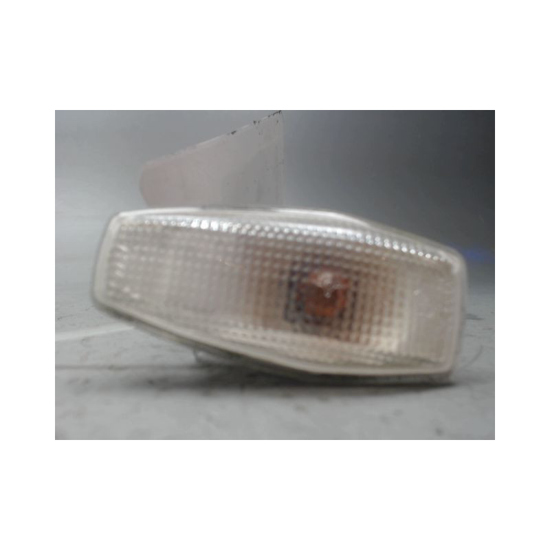REPETITEUR AILE GAUCHE HYUNDAI TUCSON