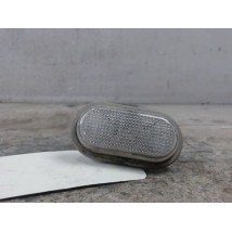 REPETITEUR AILE DROIT RENAULT TRAFIC