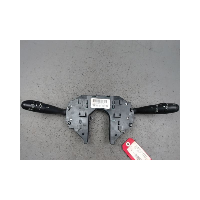 BLOC COMMODOS CITROEN C4 1 PHASE 2 COUPE ESSENCE