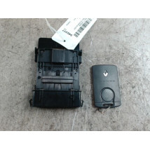 LECTEUR DE CARTE RENAULT LAGUNA II 2005-2007